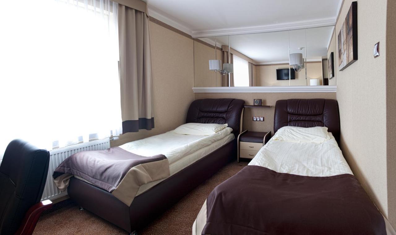M Hotel Sosnowiec Exterior foto