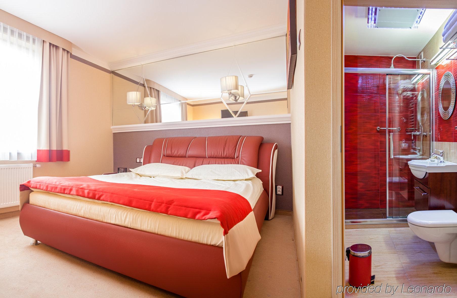 M Hotel Sosnowiec Exterior foto